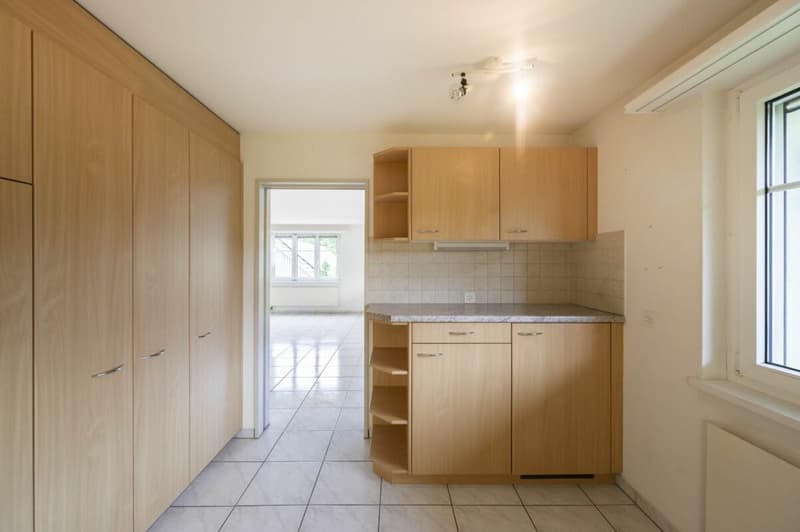 Helle und ruhige 4-Zimmer-Wohnung (5)