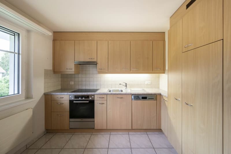 Helle und ruhige 4-Zimmer-Wohnung (4)