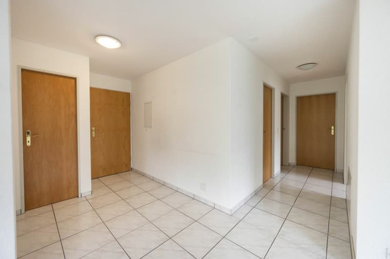 Helle und ruhige 4-Zimmer-Wohnung (2)