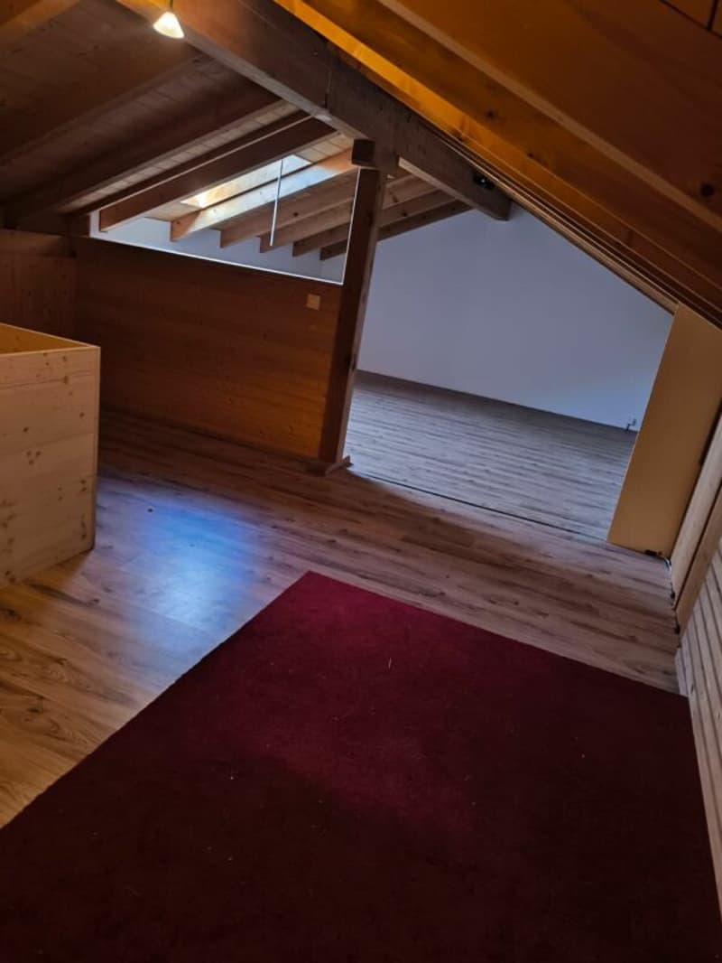 Grosse 4,5Zi Wohnung mit zusätzlicher Gallerie (22)