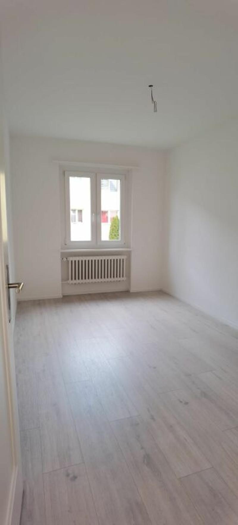 Schöne 3,5Zi-Wohnung an guter Lage (12)