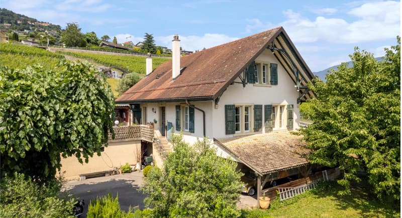 idéalement située entre Vevey et Lausanne - Superbe maison vigneronne avec vue sur le lac (1)