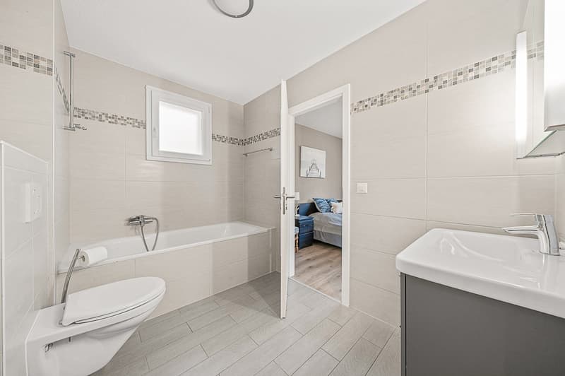 VALEYRES-SOUS-RANCES - Charmant appartement-duplex de 5,5 pièces avec balcon, jardin et superbe vue (10)
