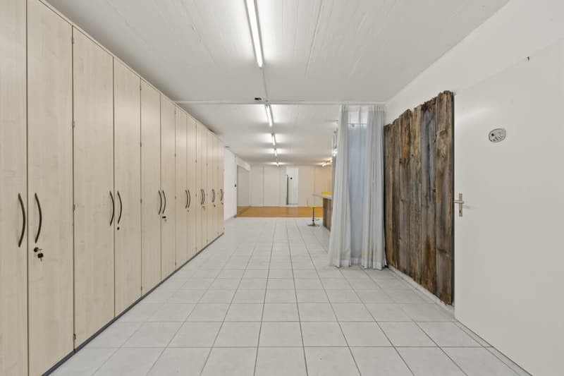 Einfamilienhaus mit Charme und Potenzial in begehrter Lage (im Baurecht) (12)
