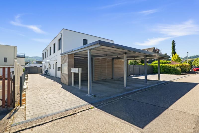 Neuwertiges Reiheneckhaus an zentraler Lage (18)