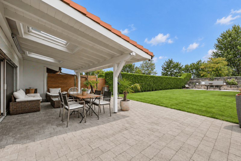 Familienglück in Möhlin - modernes Einfamilienhaus mit grosszügigem Garten (10)