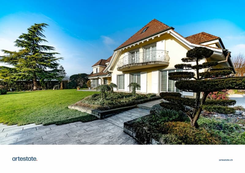 Villa mit Hallenbad und Schwimmteich (2)