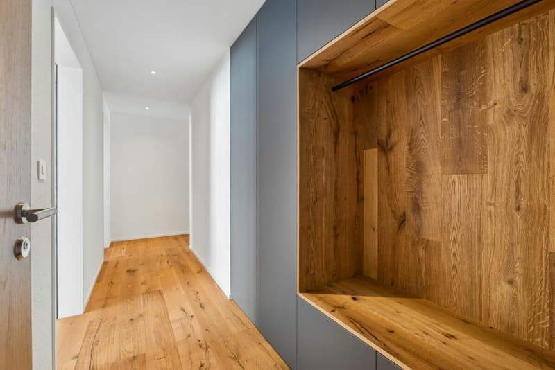 Erstbezug: 4.5-Zi-Gartenwohnung mit 57 m² Garten und Doppelgarage (2)