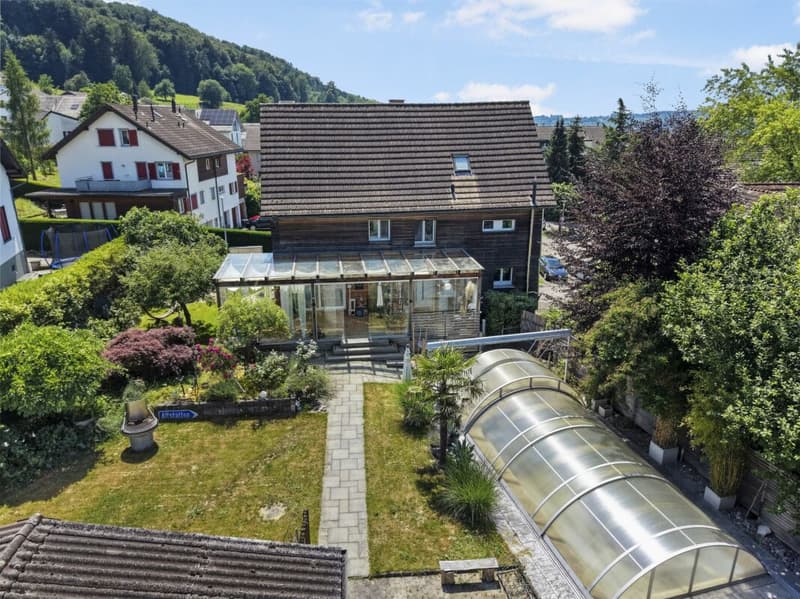 Charme trifft Komfort - Ihr stilvoll saniertes Zuhause mit Pool in Bischofszell (41)