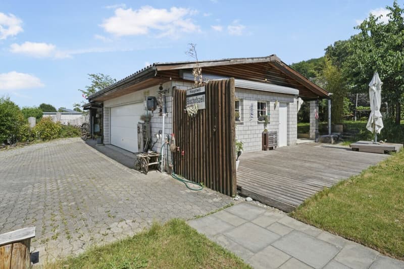 Charme trifft Komfort - Ihr stilvoll saniertes Zuhause mit Pool in Bischofszell (28)