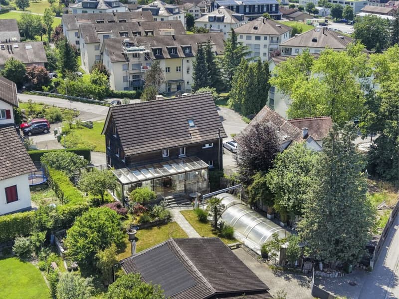 Charme trifft Komfort - Ihr stilvoll saniertes Zuhause mit Pool in Bischofszell (40)