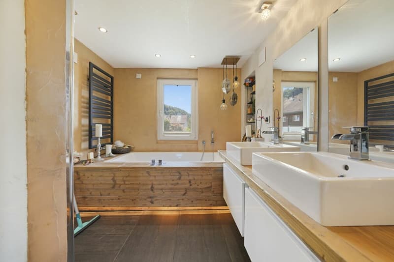 Charme trifft Komfort - Ihr stilvoll saniertes Zuhause mit Pool in Bischofszell (24)
