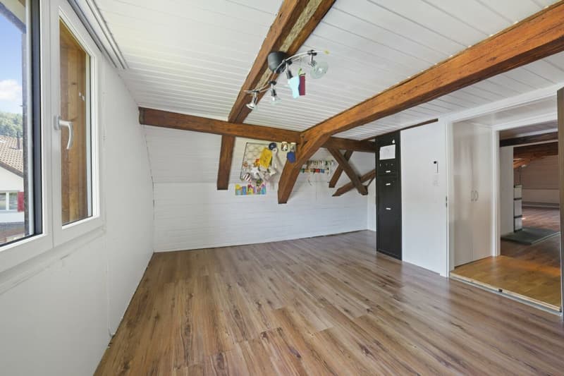 Charme trifft Komfort - Ihr stilvoll saniertes Zuhause mit Pool in Bischofszell (27)