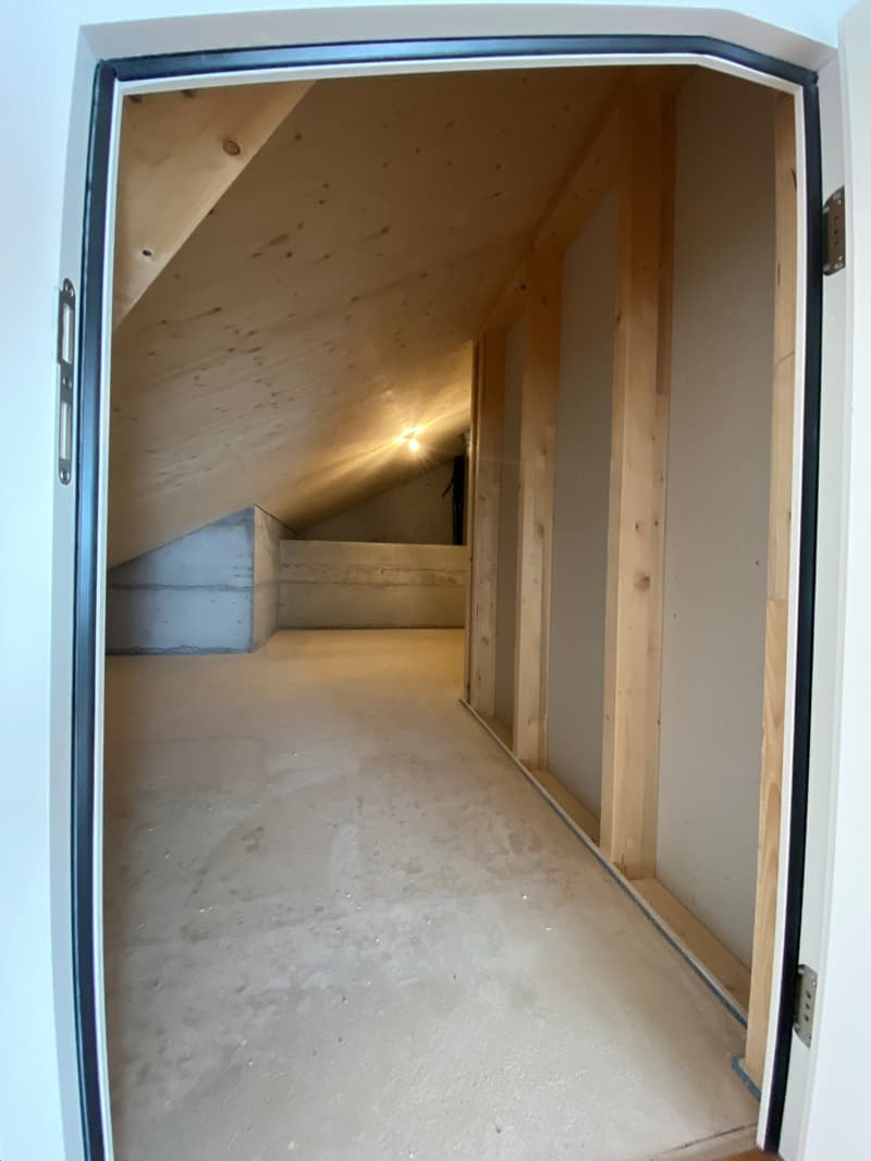 3.5 Zimmer Maisonettewohnug (7)