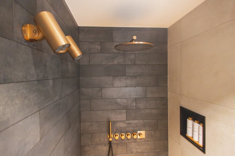 Villa contemporaine de 200 m² - 10 min de Bienne, vue dégagée et finitions haut de gamme (8)