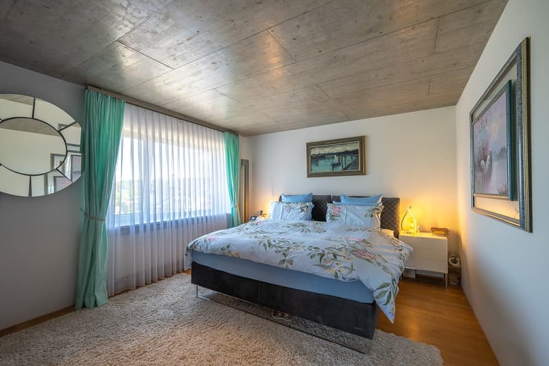 Freistehendes 5.5-Zimmer-EFH mit Aussicht auf den Eppenberg (19)
