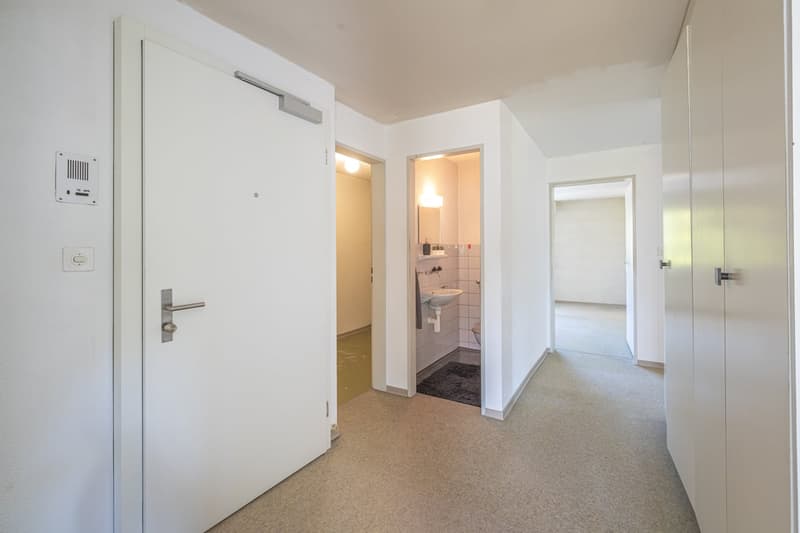Geräumige 4.5-Zimmer-Wohnung mit Balkon und schöner Aussicht auf die Churfirsten (6)