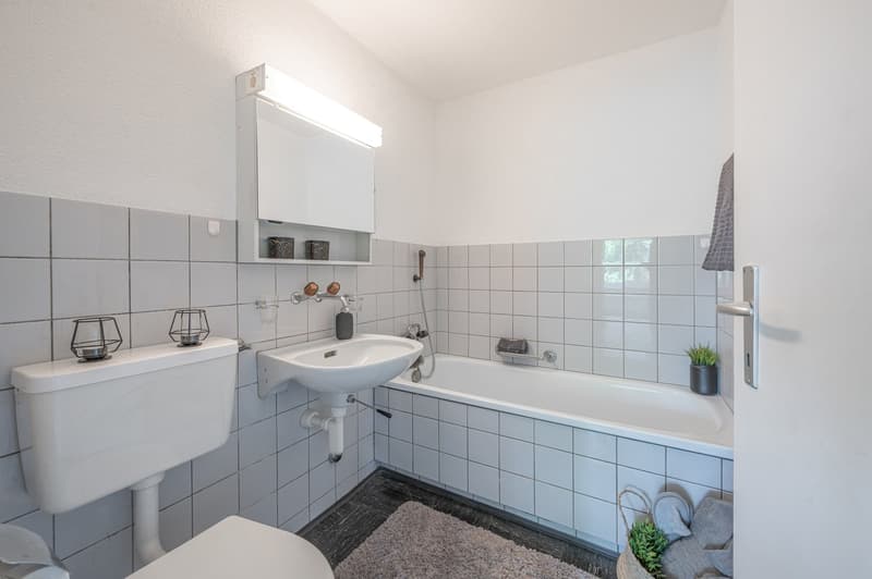 Geräumige 4.5-Zimmer-Wohnung mit Balkon und schöner Aussicht auf die Churfirsten (18)