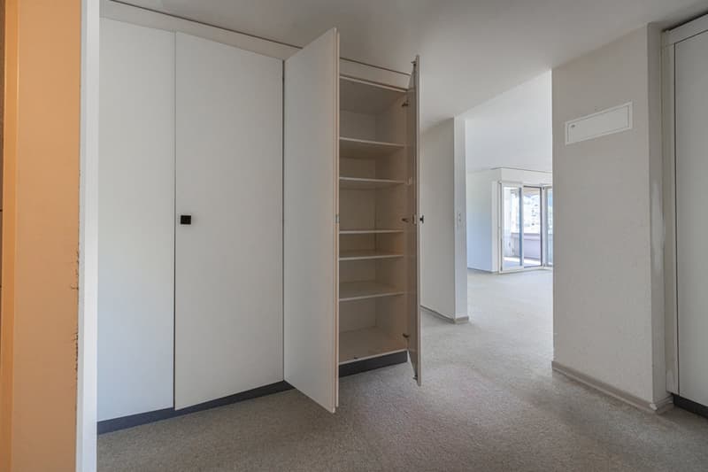 Einbauschrank im Eingangsbereich