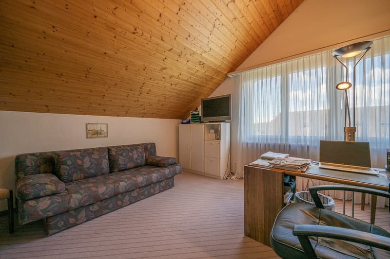 Kinderzimmer oder Büro