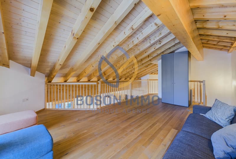 Attique lumineux aux Marécottes avec mezzanine et vue sur les Alpes ! (5)
