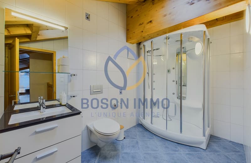 Attique lumineux aux Marécottes avec mezzanine et vue sur les Alpes ! (11)