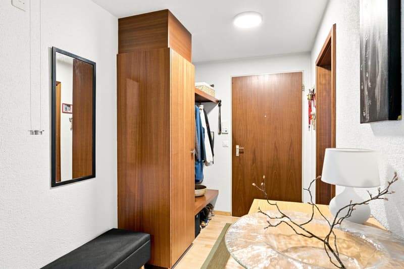 Familienfreundliche 5.5-Zimmer-Gartenwohnung - zentral in Meiringen (9)