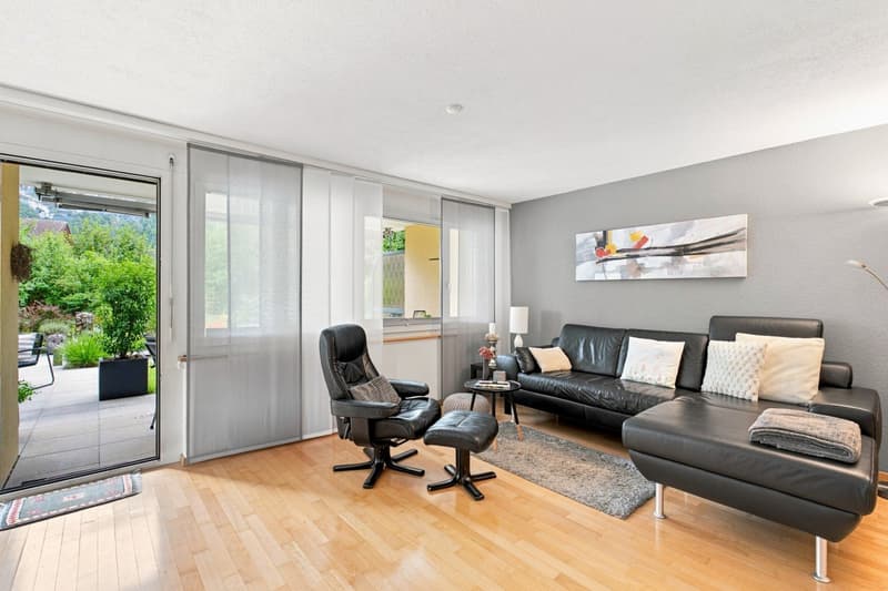 Familienfreundliche 5.5-Zimmer-Gartenwohnung - zentral in Meiringen (12)