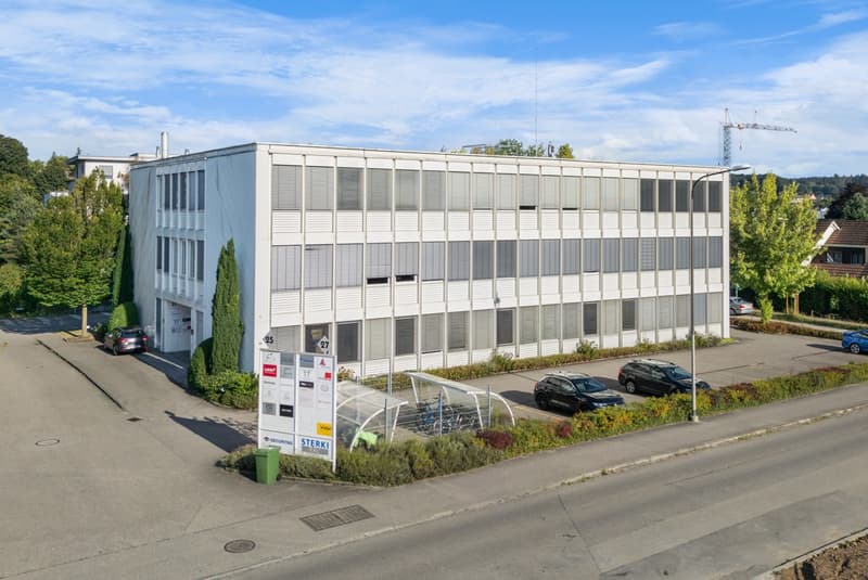 Attraktive Büro- und Gewerberäume mit optimaler Anbindung (6)