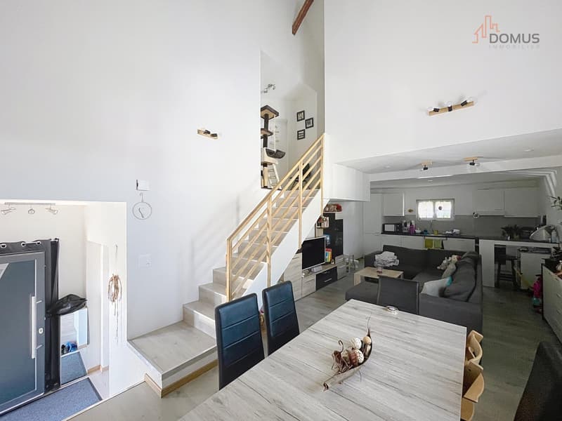 À louer à Courgenay ? Appartement rénové avec cachet (9)