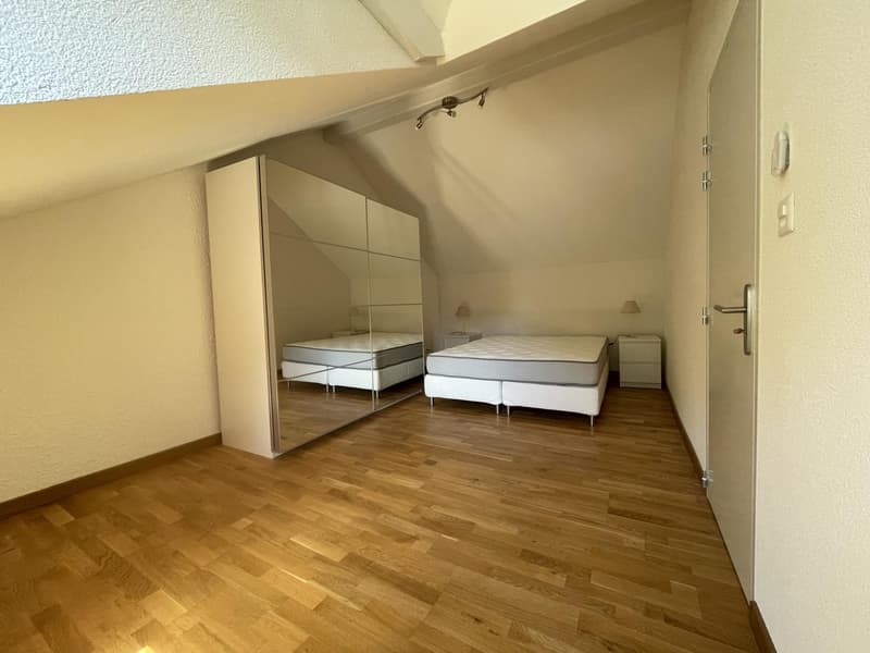 Proche de Bâle immeuble de rendement entièrement rénové de 6 appartements 7 places de parking pas de vacants. (9)