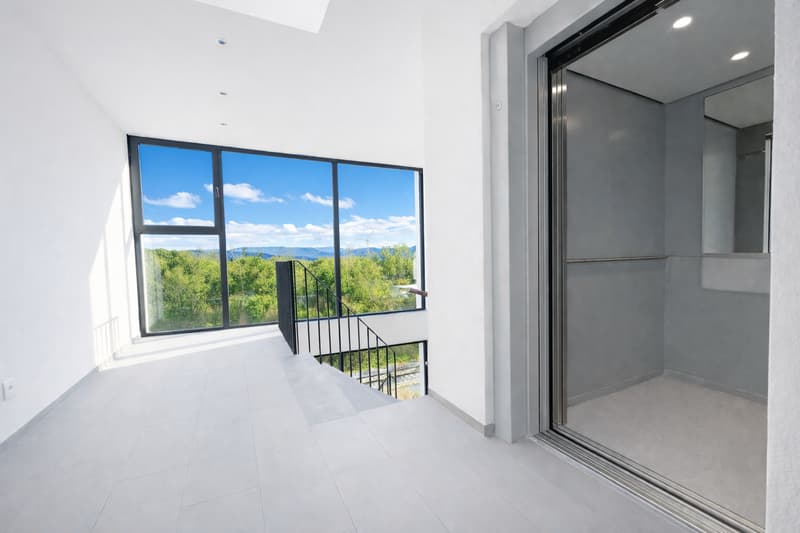 Magnifique attique 2,5 pièces avec superbe terrasse (9)