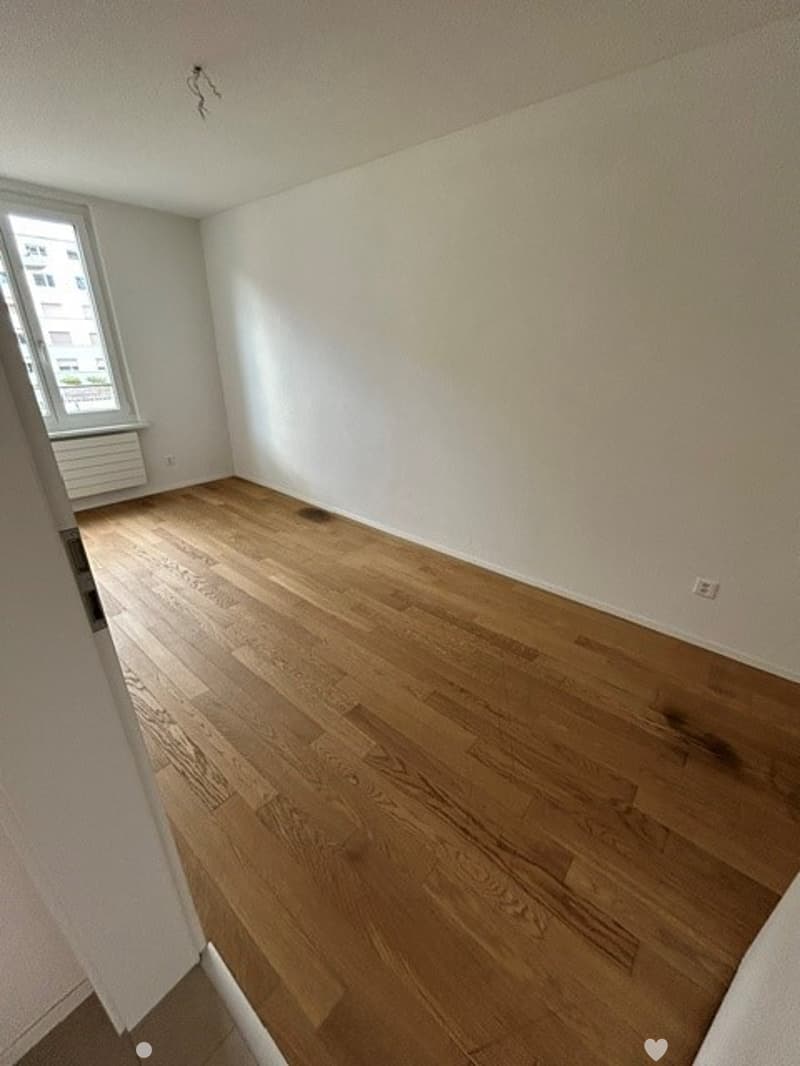 Moderne 3.5-Zimmerwohnung in charmanter Liegenschaft (3)