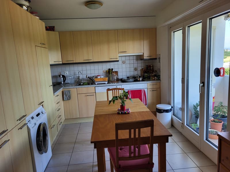 Schöne 4.5-Zimmerwohnung im 3. Stock (2)
