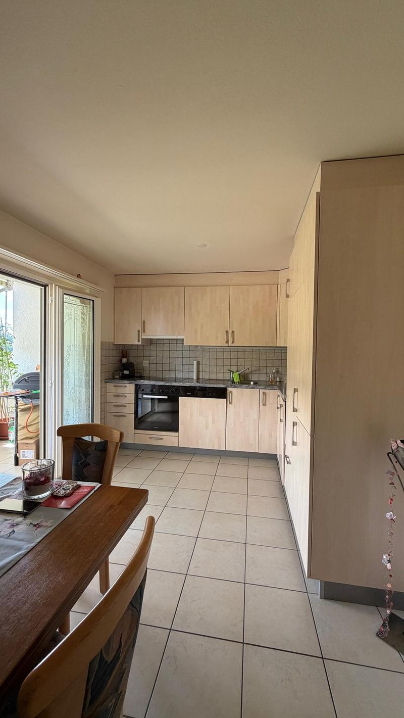 Schöne 4.5-Zimmerwohnung im 3. Stock (2)