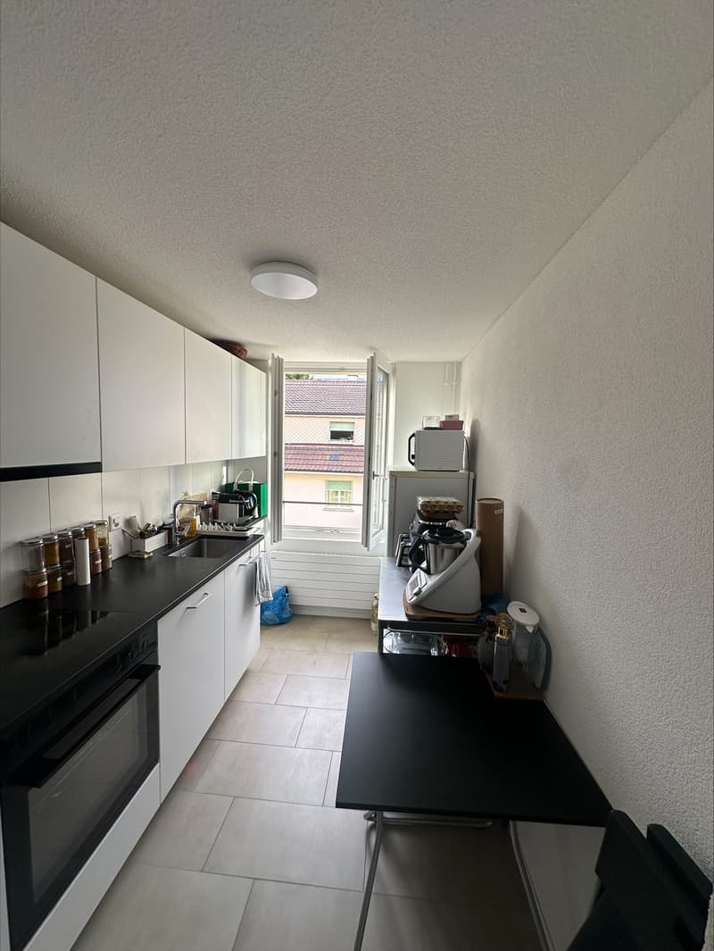 Moderne 3.5-Zimmerwohnung in charmanter Liegenschaft (1)