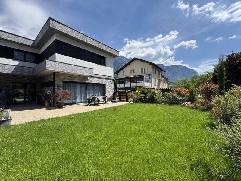 VILLA MITOYENNE D'EXCEPTION AU COEUR DE BEX (8)