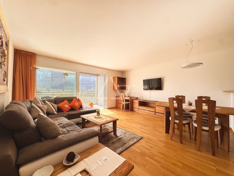 APPARTEMENT 2.5 PIÈCES AUX BAINS DE SAILLON - VENDU MEUBLÉ AVEC VÉRANDA (2)