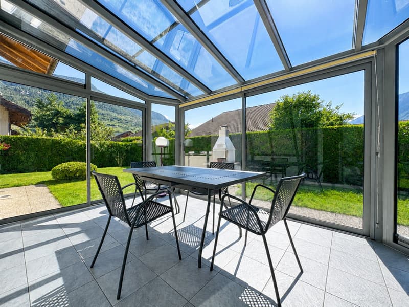 VILLA INDIVIDUELLE DE 5.5 PIÈCES AVEC JARDIN ET VÉRANDA À SAXON (7)