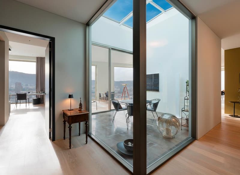 Exklusive 4½-Zimmer Penthousewohnung im Mobimo Tower (3)