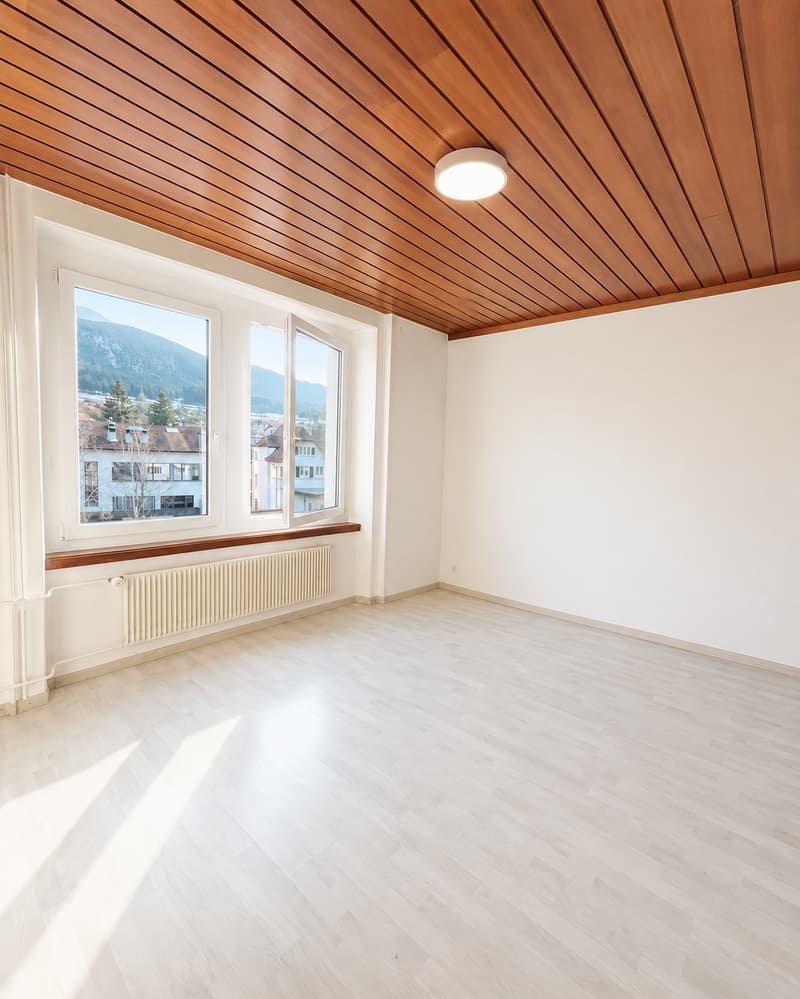 Appartement 4.5 pièces lumineux avec vue sur les montagnes à Malleray (6)