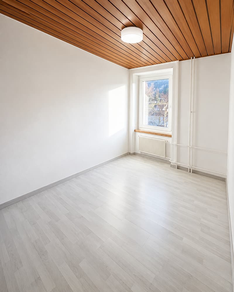 Appartement 4.5 pièces lumineux avec vue sur les montagnes à Malleray (8)