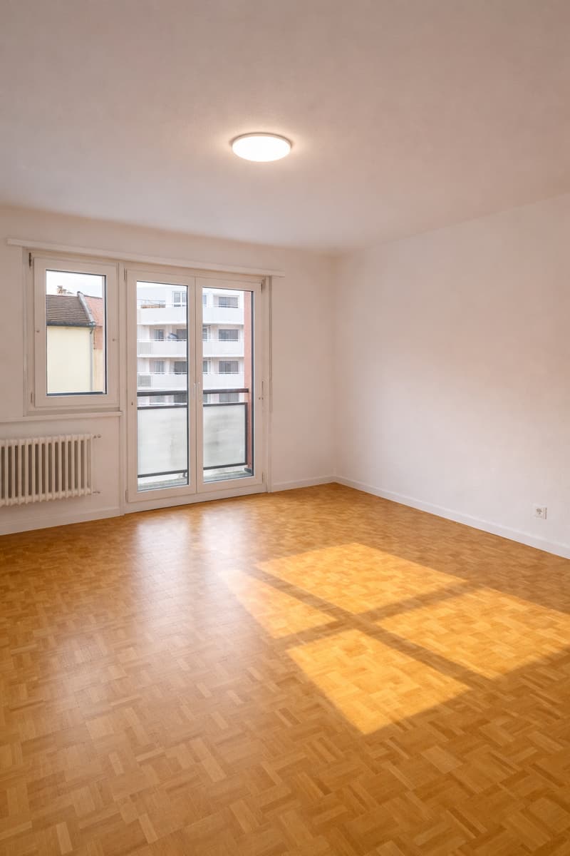 Appartement 3.5 pièces à La Chaux-de-Fonds –completement rénové et Lumineux! (3)