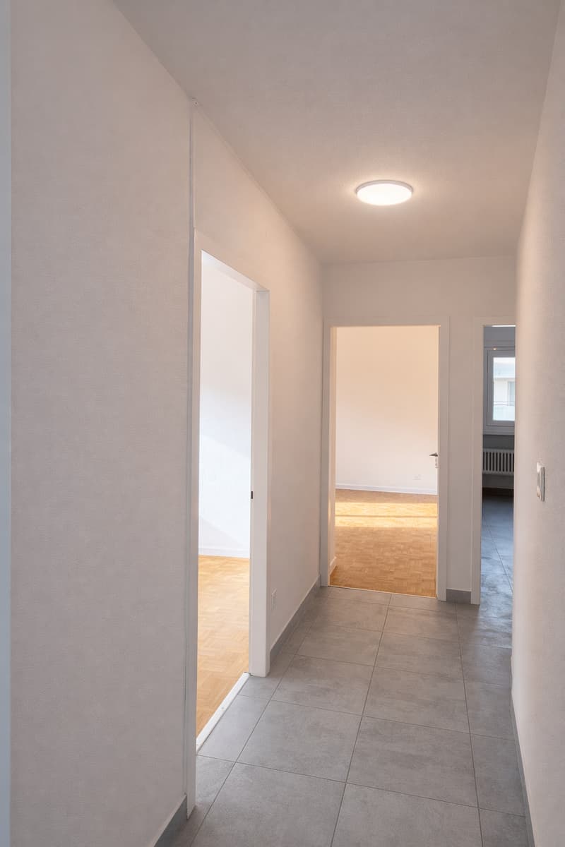 Appartement 3.5 pièces à La Chaux-de-Fonds –completement rénové et Lumineux! (4)