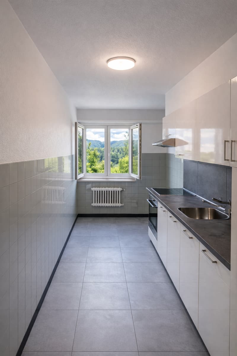 Appartement 3.5 pièces à La Chaux-de-Fonds –completement rénové et Lumineux! (1)