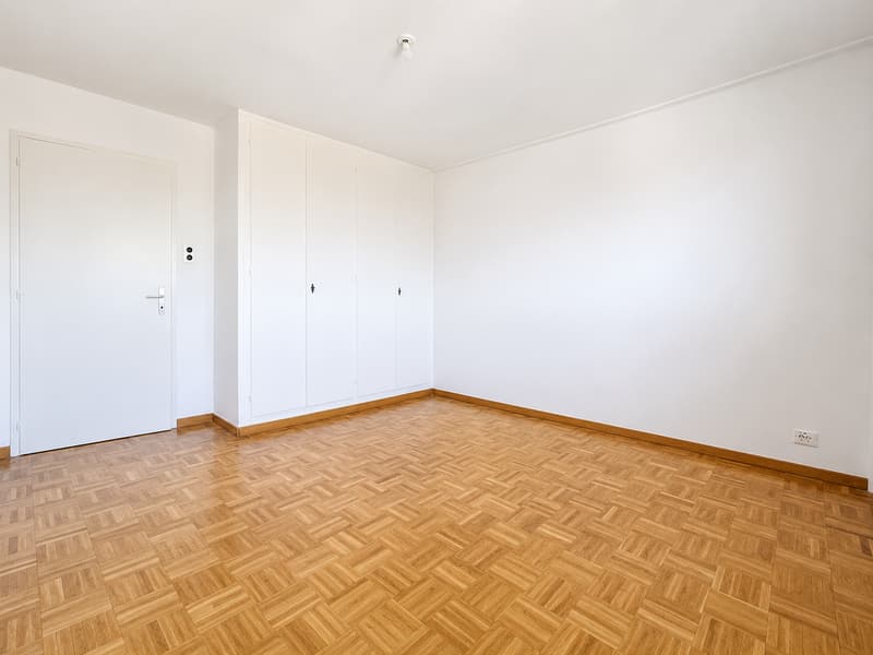 Magnifique appartement avec vue panoramique à La Chaux-de-Fonds ! (8)
