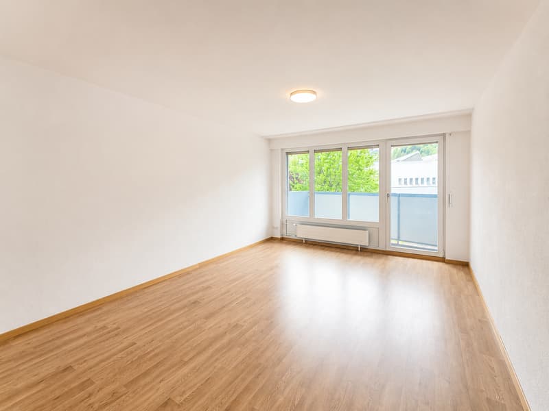 Appartement 3.5 pièces avec balcon et belle vue au première étage – Le Locle (5)