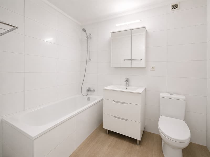 Appartement 2.5 pièces avec balcon et belle vue au 5ème étage – Le Locle (5)