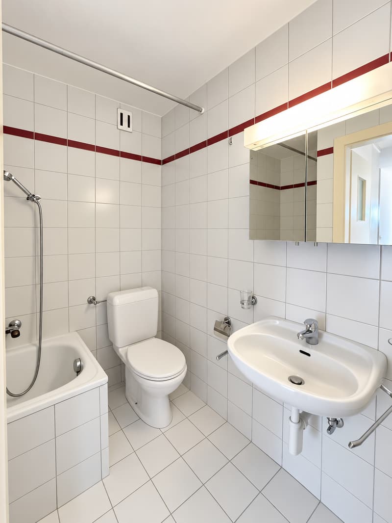 Magnifique appartement de 2,5 pièces avec vue dégagée ! (5)