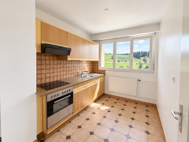Magnifique appartement de 2,5 pièces avec vue dégagée ! (2)